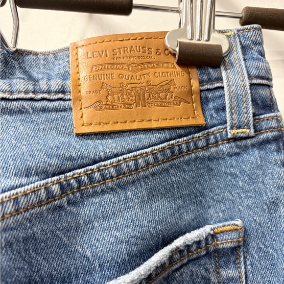 Levi's Ribcage Straight - Picture 4 of 6
